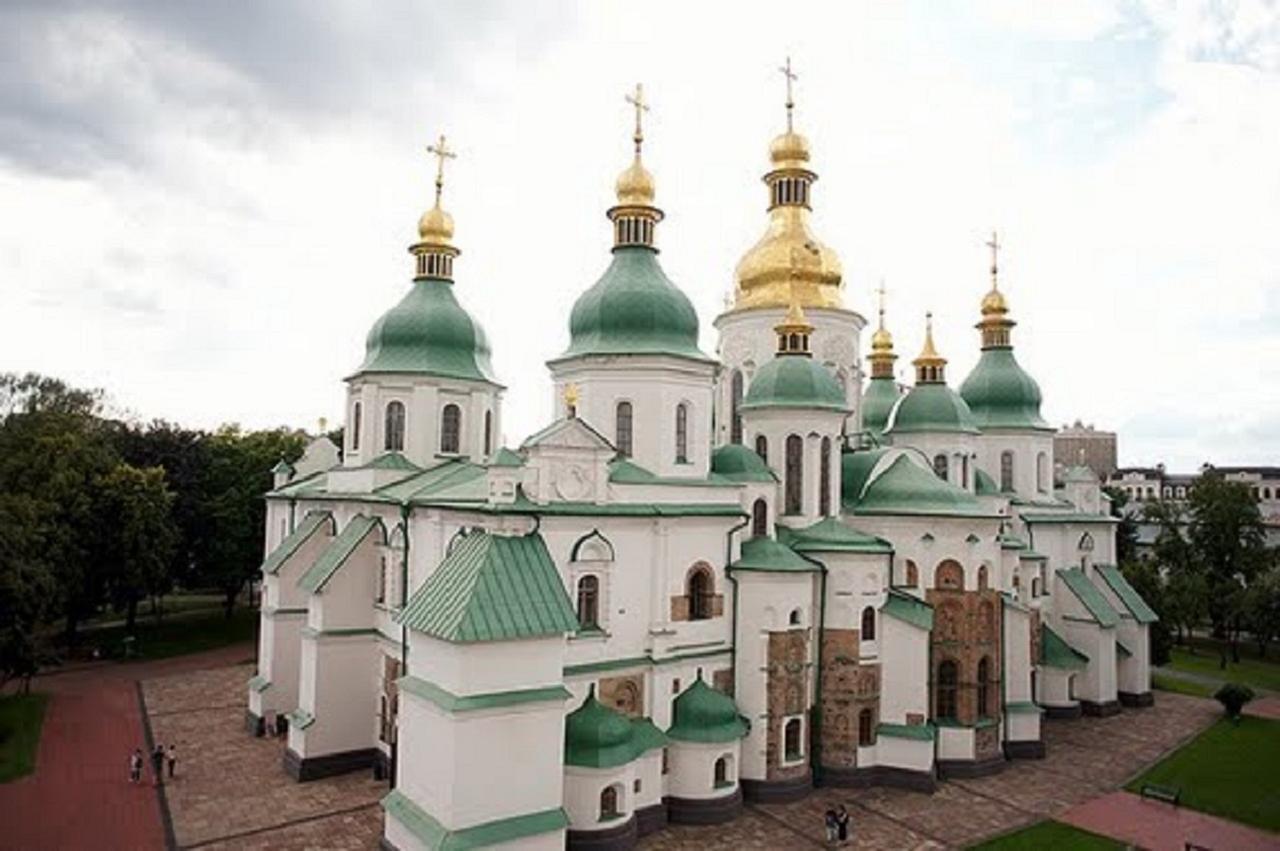 Podil Apart Near Poschtova Square History Center Kiev Bagian luar foto