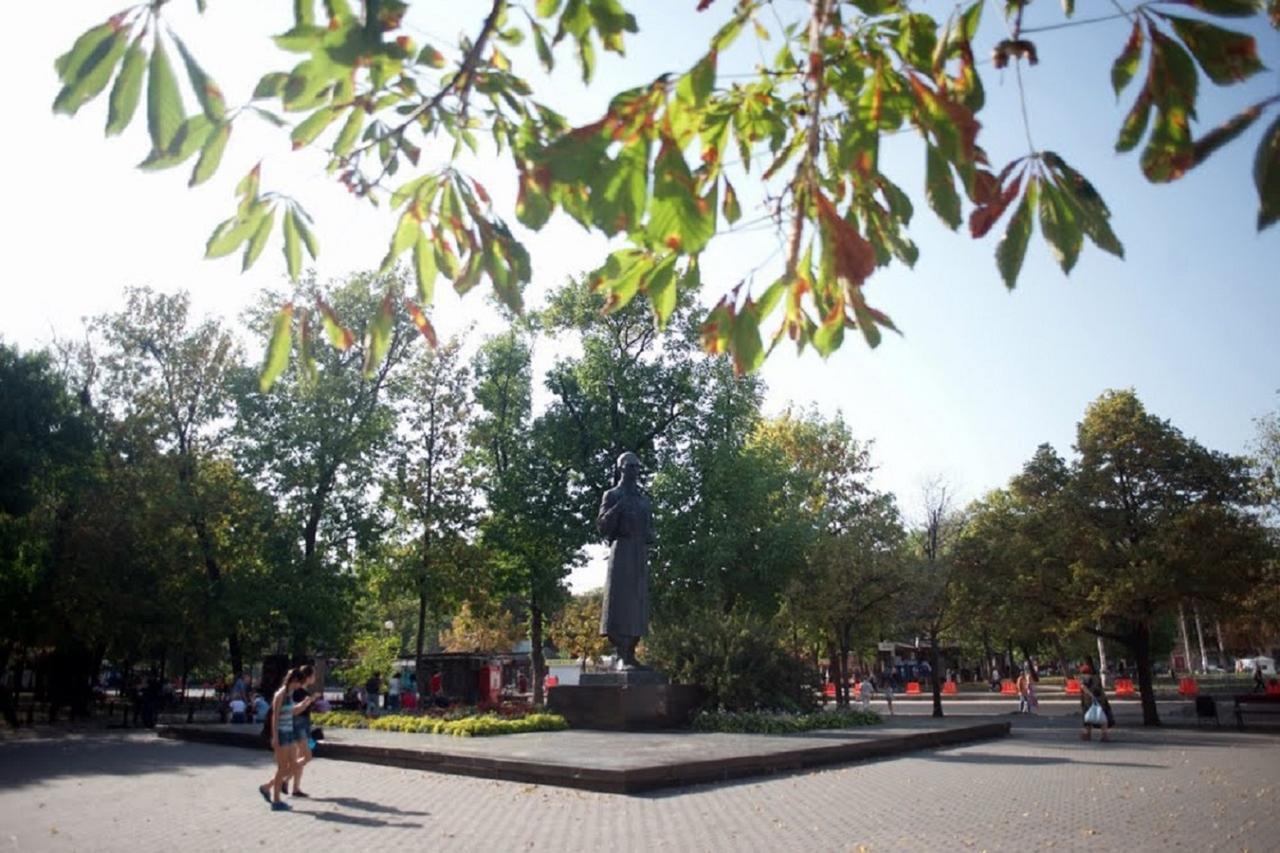 Podil Apart Near Poschtova Square History Center Kiev Bagian luar foto